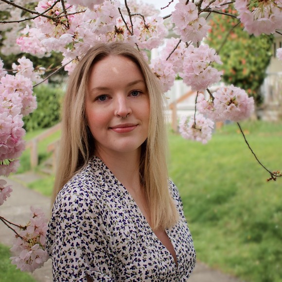 Meet your Posher, Lindsay - Picture 1 of 1